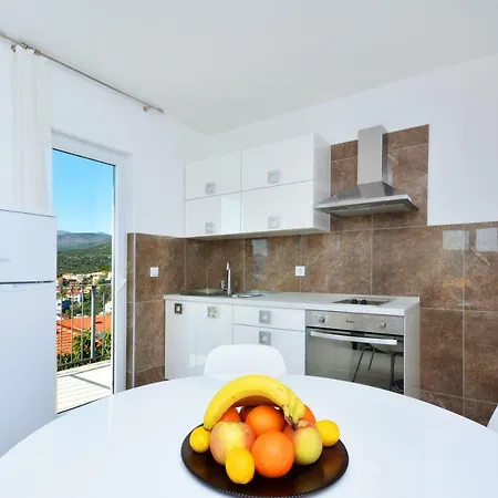 Apartment Reljic Seget Vranjica Exterior photo